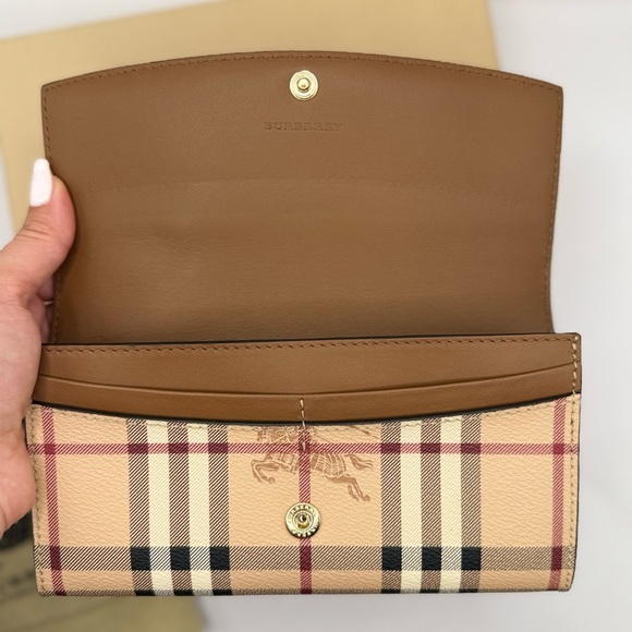 NEW BURBERRY HARRIS LONG WALLET CHECK PATTERN PRINT - Picture 6 of 9